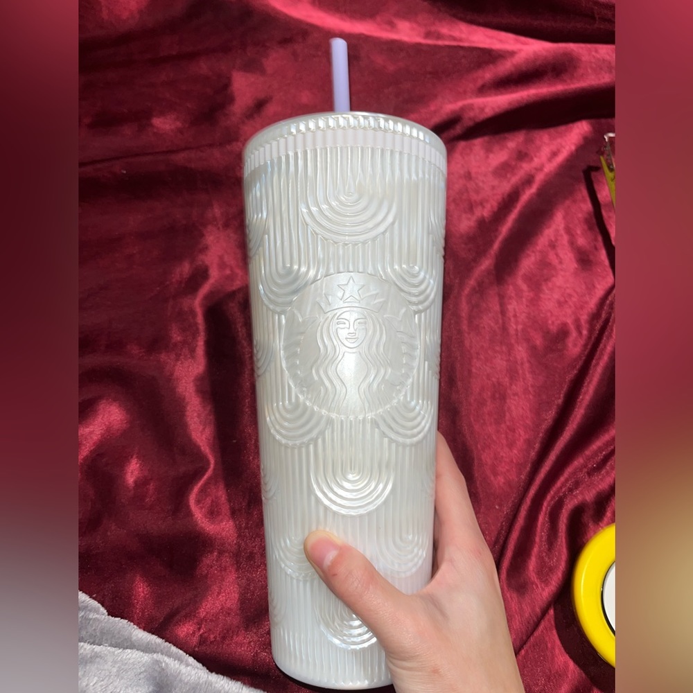 Starbuck cup (brand new)